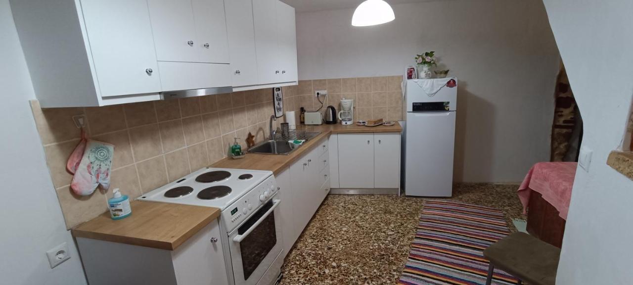 Comfortable And Spacious Stone Traditional Apartment Chania  Eksteriør billede